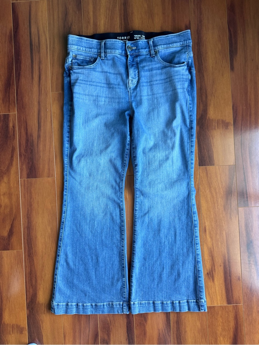 Torrid Bombshell High-Rise Flare Jeans Size 18R